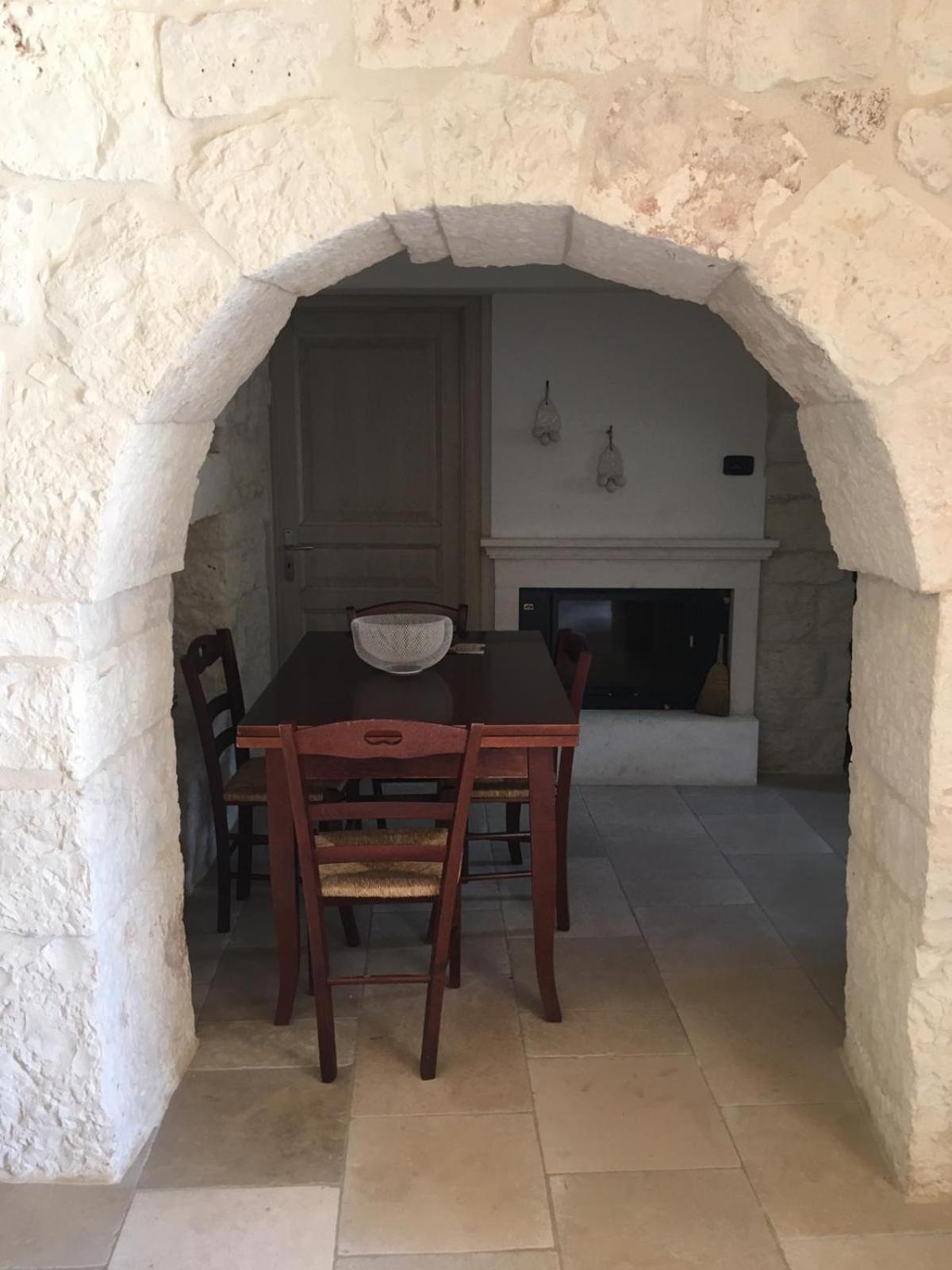 הוילה צ'יסטרנינו I Trulli Di Mario חדר תמונה